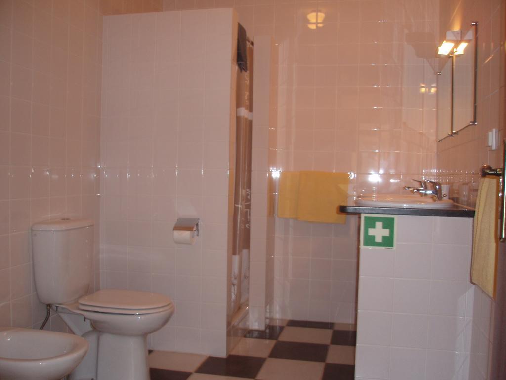 Filhas Do Mar Apartments Salema Δωμάτιο φωτογραφία