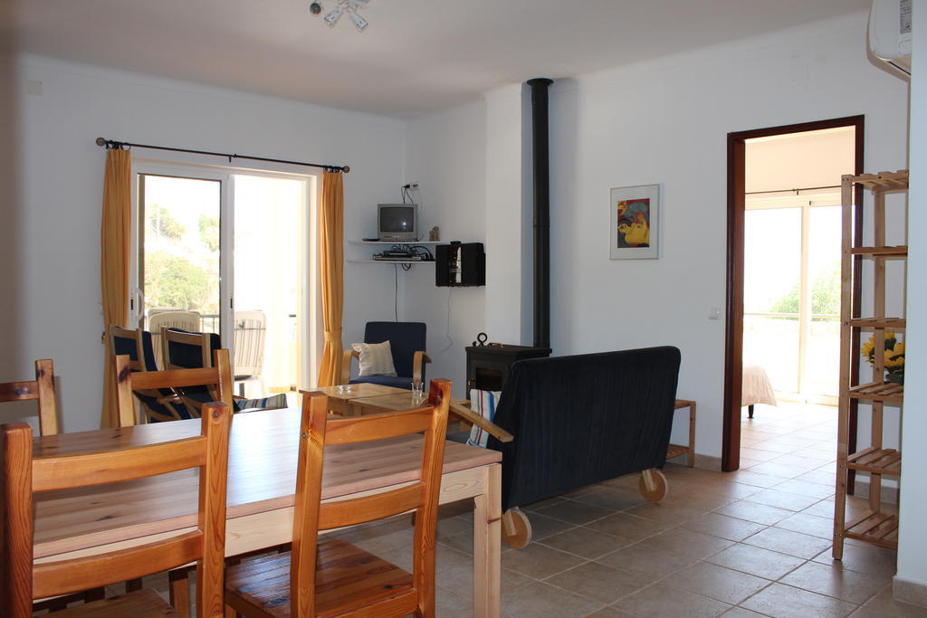 Filhas Do Mar Apartments Salema Δωμάτιο φωτογραφία