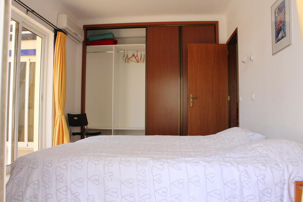 Filhas Do Mar Apartments Salema Δωμάτιο φωτογραφία